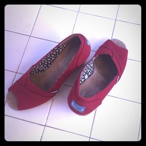 Toms Red Peep-Toe Wedges